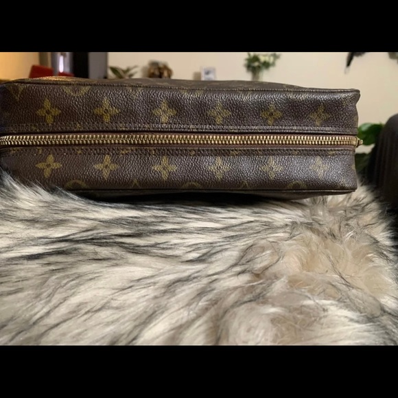 VINTAGE LV TROUSSE 28 - Picture 4 of 9